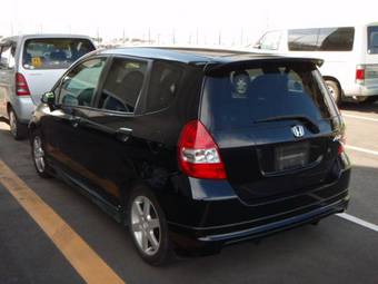 2002 Honda Fit Pictures