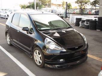 2002 Honda Fit Photos