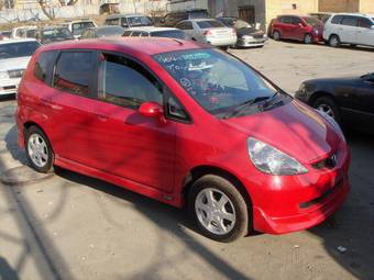 2002 Honda Fit Photos