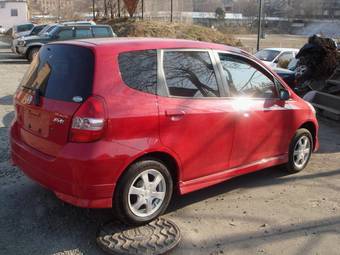 2002 Honda Fit Pictures