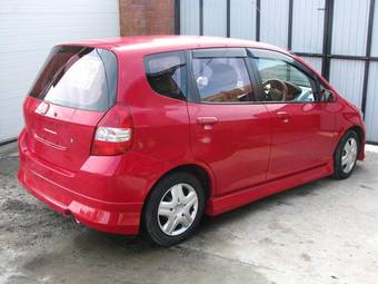 2002 Honda Fit Photos