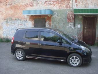 2002 Honda Fit Photos