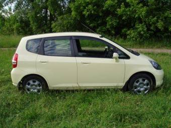 2002 Honda Fit Photos