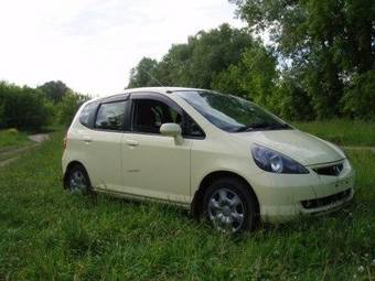 2002 Honda Fit Pictures