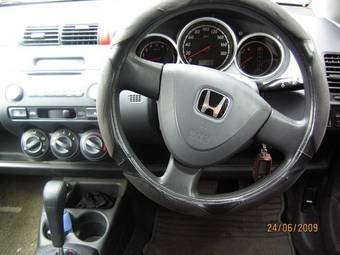 2002 Honda Fit Pics