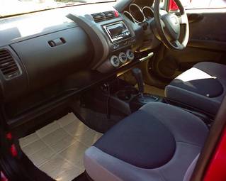2002 Honda Fit Pictures