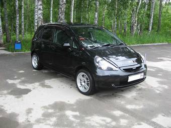 2002 Honda Fit Photos