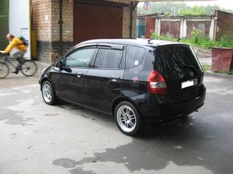 2002 Honda Fit Photos