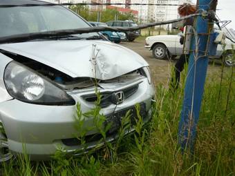 2002 Honda Fit Photos