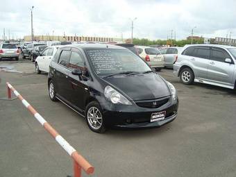 2002 Honda Fit Photos