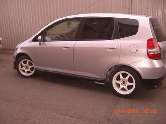 2002 Honda Fit Pictures