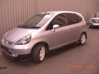 2002 Honda Fit Photos