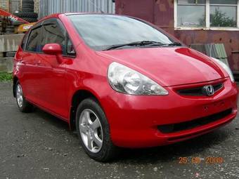 2002 Honda Fit Photos