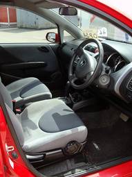2002 Honda Fit Photos