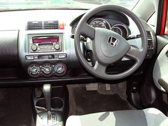 2002 Honda Fit Wallpapers