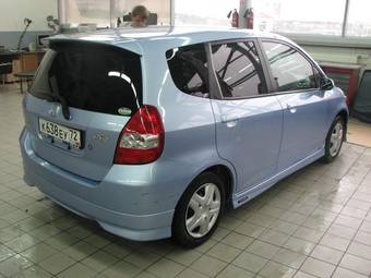 2002 Honda Fit Photos