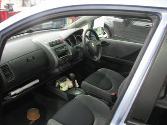 2002 Honda Fit Photos