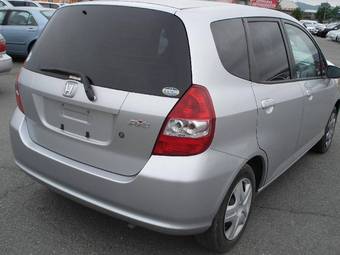 2002 Honda Fit Photos