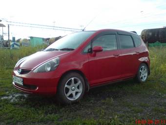 2002 Honda Fit Pictures