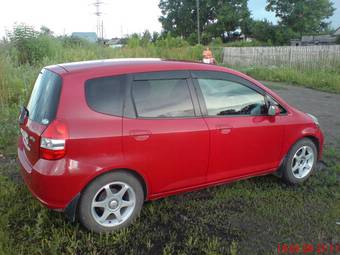 2002 Honda Fit Wallpapers