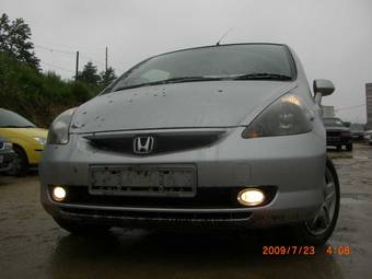 2002 Honda Fit Photos