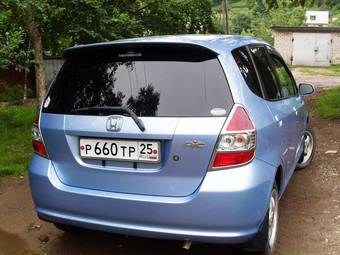 2002 Honda Fit Pictures