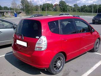 2002 Honda Fit Photos