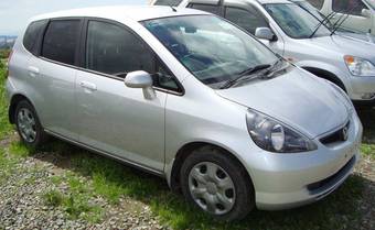 2002 Honda Fit Photos