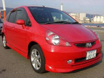 2002 Honda Fit Pictures