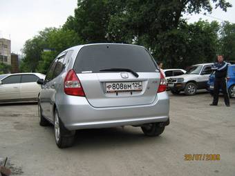 2002 Honda Fit Photos