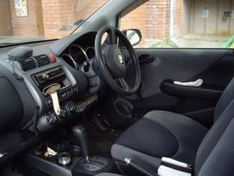 2002 Honda Fit Pictures