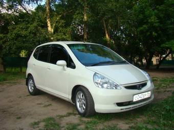 2002 Honda Fit Pictures