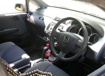 2002 Honda Fit Pictures