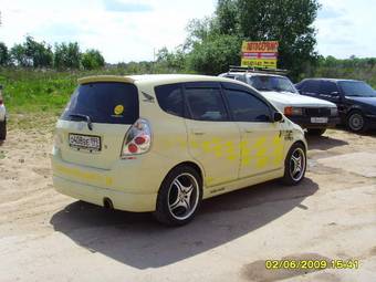 2002 Honda Fit Photos