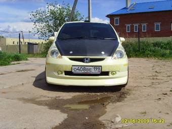 2002 Honda Fit Pictures