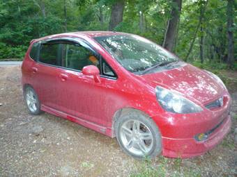 2002 Honda Fit Photos