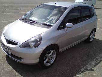 2002 Honda Fit Photos