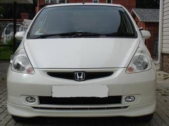 2002 Honda Fit Photos