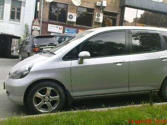 2002 Honda Fit Pictures