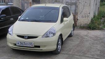 2002 Honda Fit Pictures