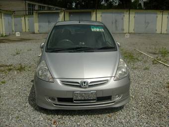 2002 Honda Fit Photos