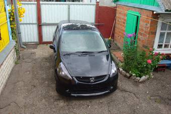 2002 Honda Fit Pictures