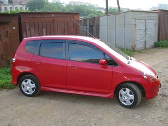 2002 Honda Fit Pics