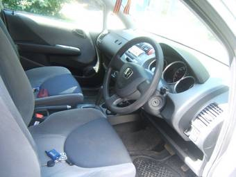 2002 Honda Fit Photos