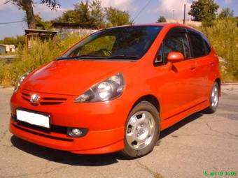 2002 Honda Fit Pictures