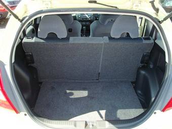 2002 Honda Fit Photos