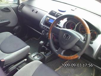 2002 Honda Fit Pictures