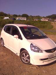 2002 Honda Fit Photos