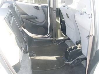 2002 Honda Fit Pictures