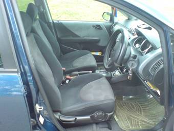 2002 Honda Fit Photos